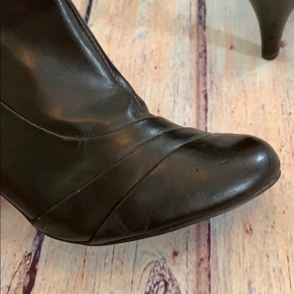 Chocolate brown unlisted booties - Picture 6 of 10